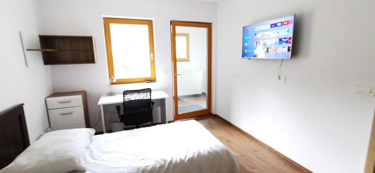 Apartments Domovoj Медводе Екстериор снимка