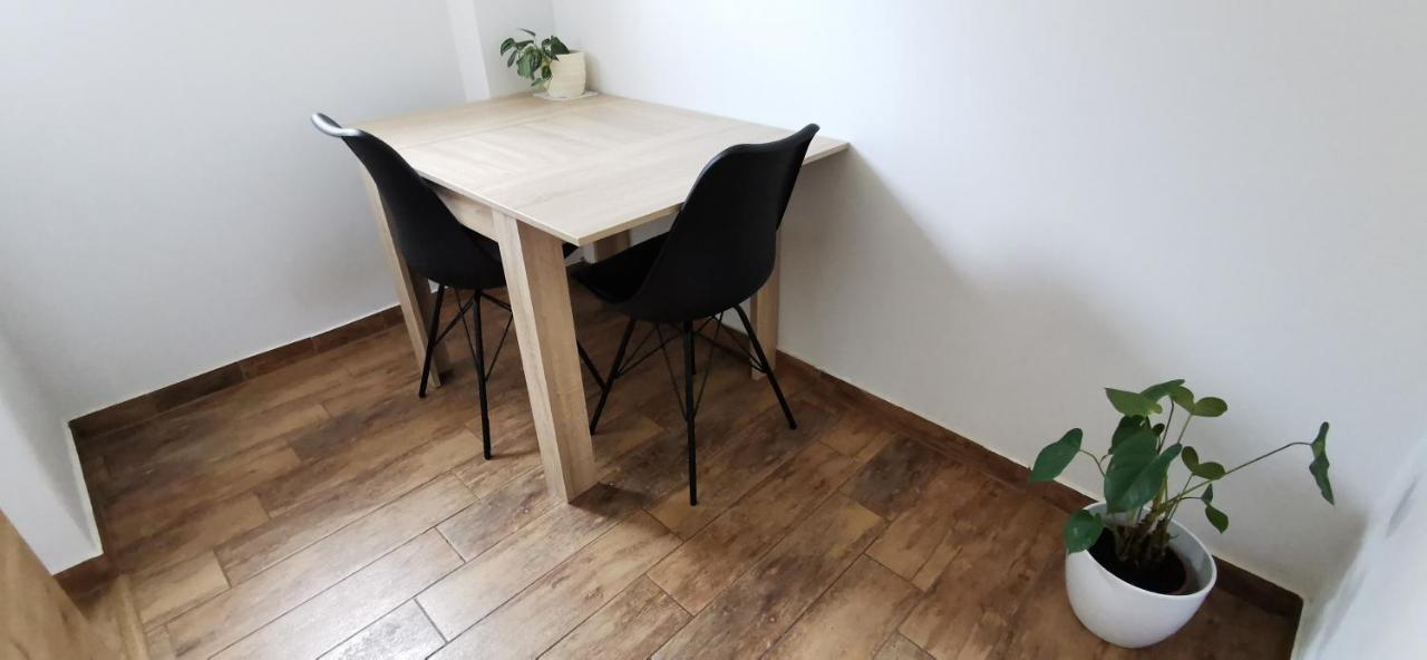 Apartments Domovoj Медводе Екстериор снимка